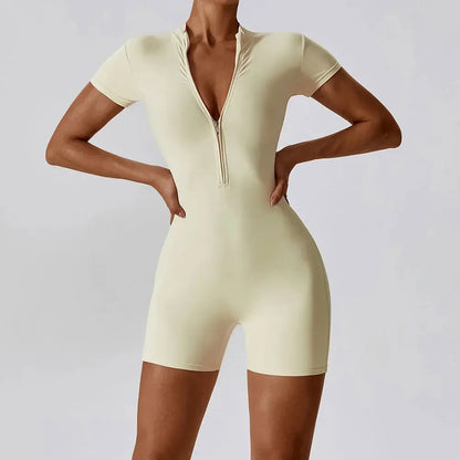 Curvy - Zipped Jumpsuit short Curvy